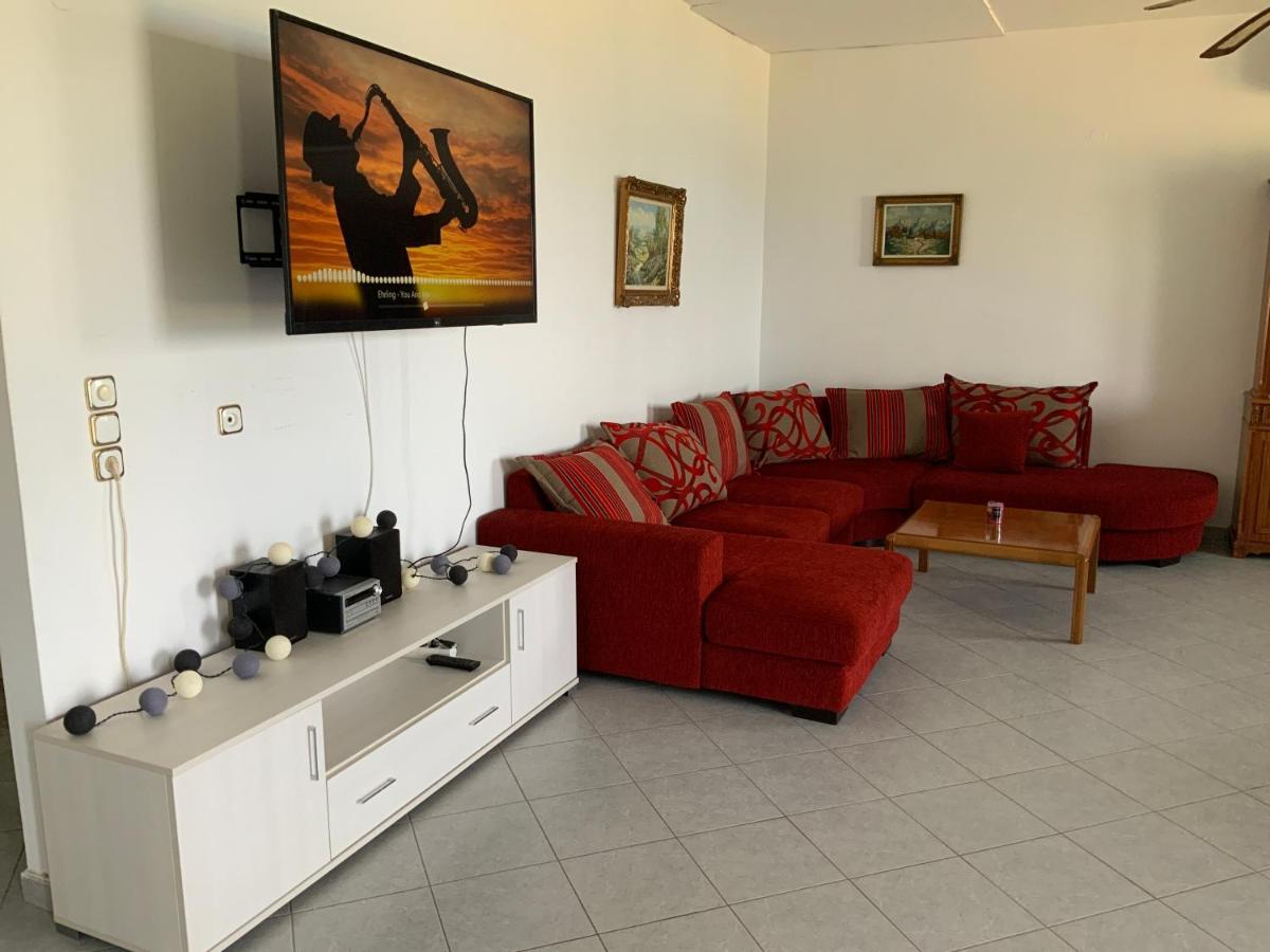 Xenia Apartment Кокарі Екстер'єр фото